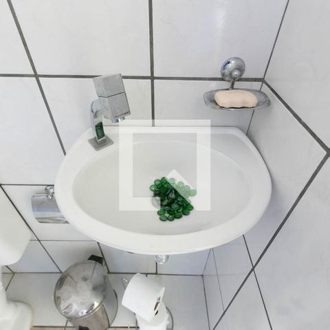 Casa à venda com 128m², 3 quartos e 3 vagasBanheiro