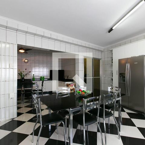 Casa à venda com 128m², 3 quartos e 3 vagasCozinha