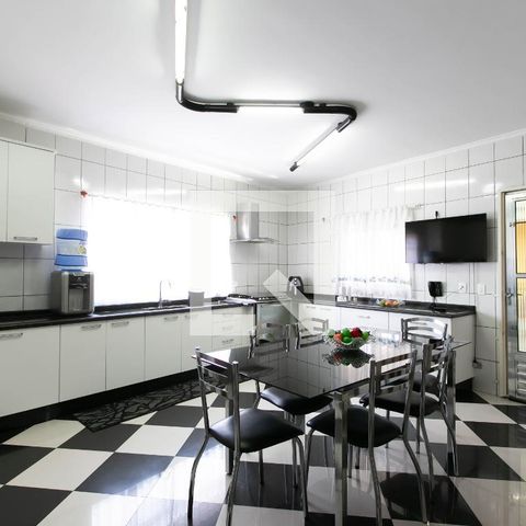 Casa à venda com 128m², 3 quartos e 3 vagasCozinha