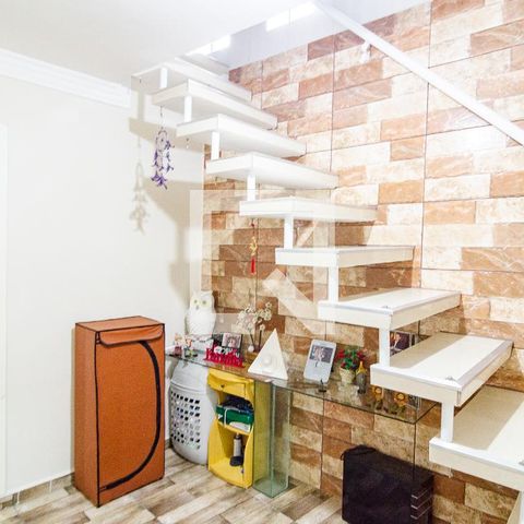 Casa à venda com 187m², 5 quartos e 2 vagasHall dos Quartos