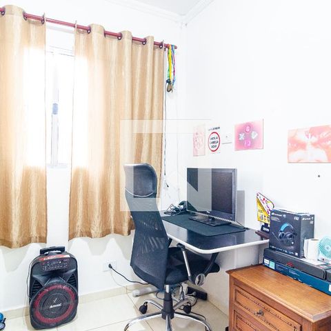 Casa à venda com 187m², 5 quartos e 2 vagasQuarto 2