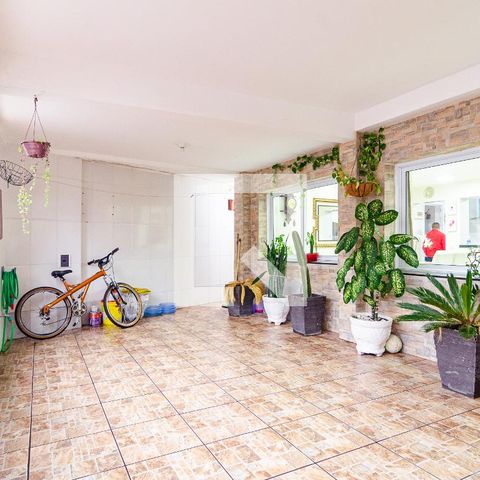 Casa à venda com 187m², 5 quartos e 2 vagasGaragem
