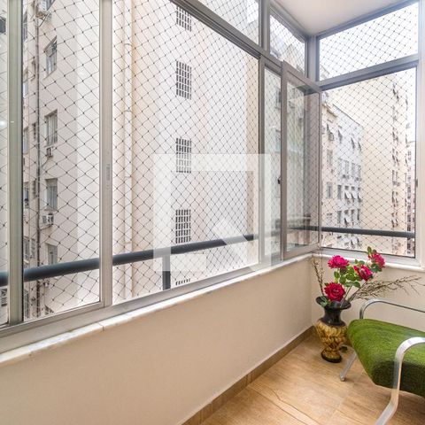 Apartamento para alugar com 120m², 2 quartos e sem vagaVaranda