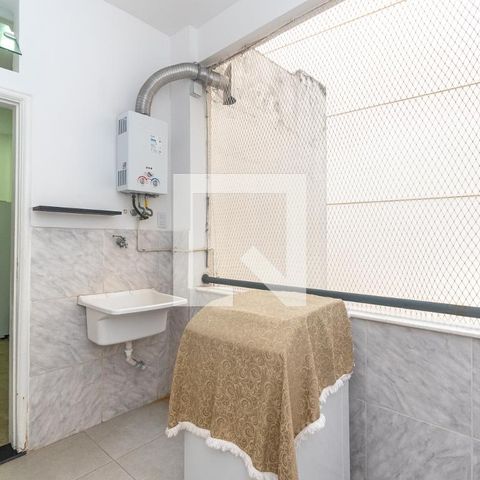 Apartamento para alugar com 120m², 2 quartos e sem vagaÁrea de Serviço