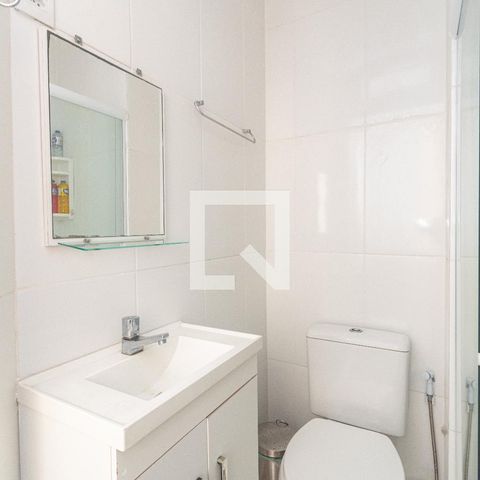 Apartamento para alugar com 120m², 2 quartos e sem vagaBanheiro de Serviço
