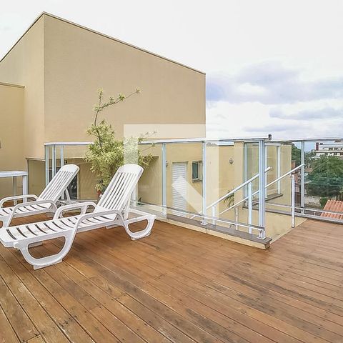 Casa de condomínio à venda com 155m², 3 quartos e 2 vagasÁrea comum - Piscina