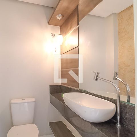 Casa de condomínio à venda com 155m², 3 quartos e 2 vagasBanheiro