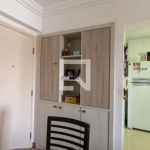 Apartamento à venda com 70m², 2 quartos e 1 vagaSala