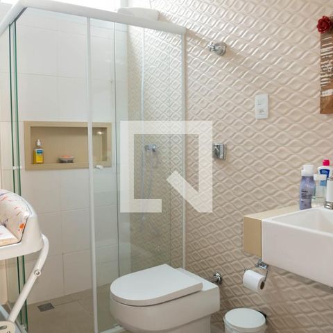 Casa à venda com 268m², 3 quartos e 3 vagasBanheiro Social