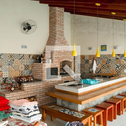 Casa à venda com 268m², 3 quartos e 3 vagasChurrasqueira