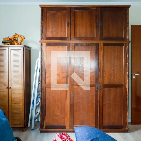 Casa à venda com 268m², 3 quartos e 3 vagasQuarto 2