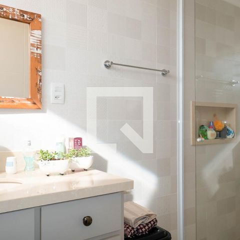 Casa à venda com 268m², 3 quartos e 3 vagasBanheiro da Suíte