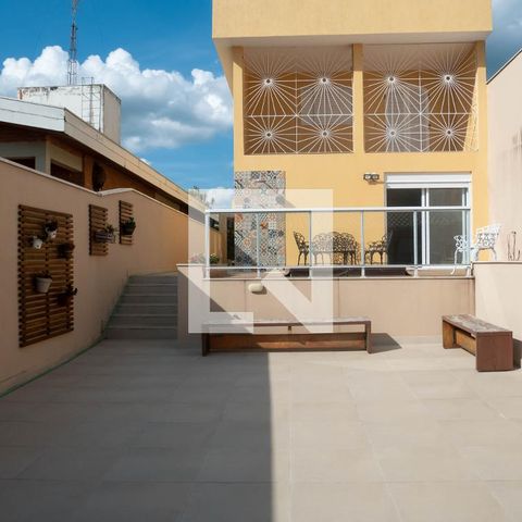 Casa à venda com 268m², 3 quartos e 3 vagasQuintal