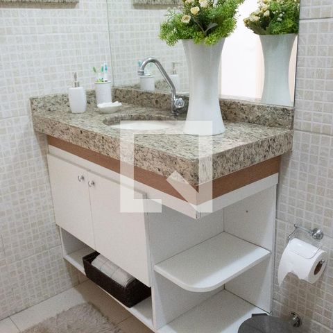 Casa à venda com 224m², 4 quartos e 4 vagasBanheiro
