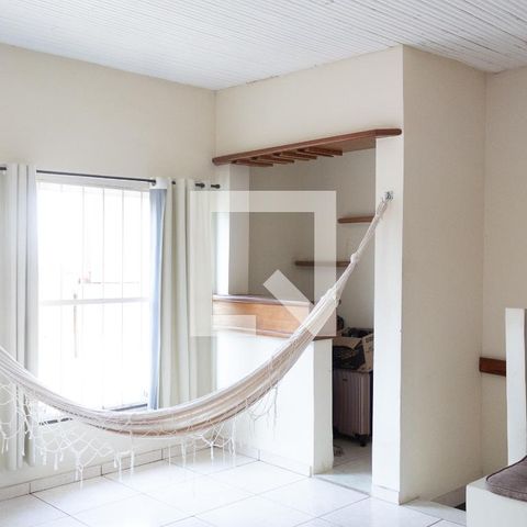Casa à venda com 224m², 4 quartos e 4 vagasSala de TV