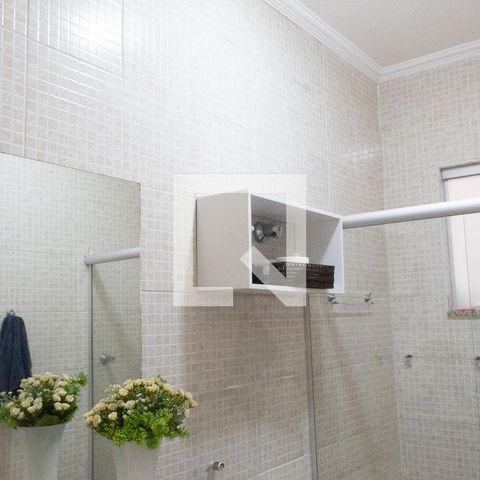 Casa à venda com 224m², 4 quartos e 4 vagasBanheiro