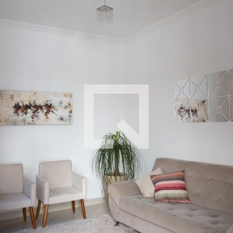 Casa à venda com 224m², 4 quartos e 4 vagasSala de Estar