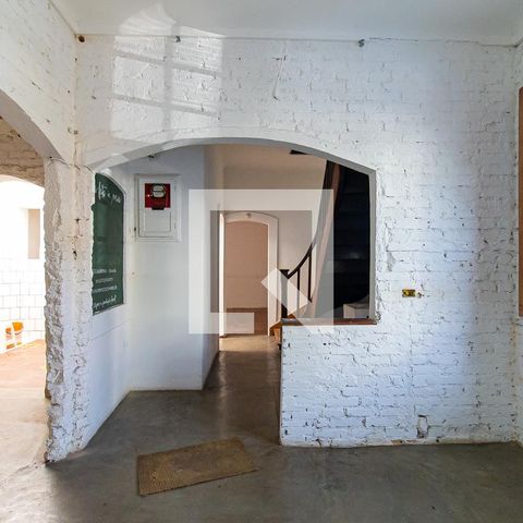 Casa à venda com 180m², 5 quartos e sem vagaSala