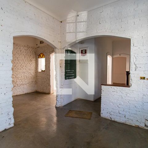 Casa à venda com 180m², 5 quartos e sem vagaSala