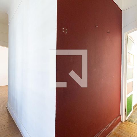 Casa à venda com 180m², 5 quartos e sem vagaSala