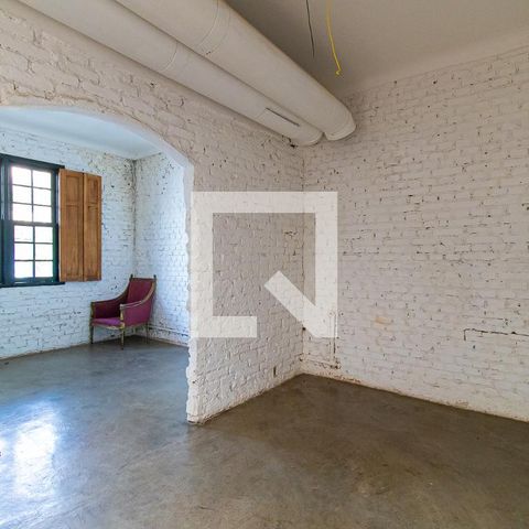 Casa à venda com 180m², 5 quartos e sem vagaSala
