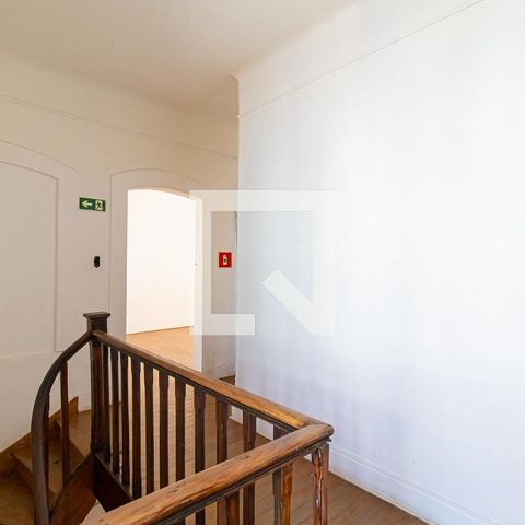 Casa à venda com 180m², 5 quartos e sem vagaSala