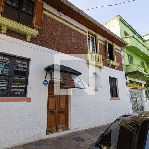 Casa à venda com 180m², 5 quartos e sem vagaFachada