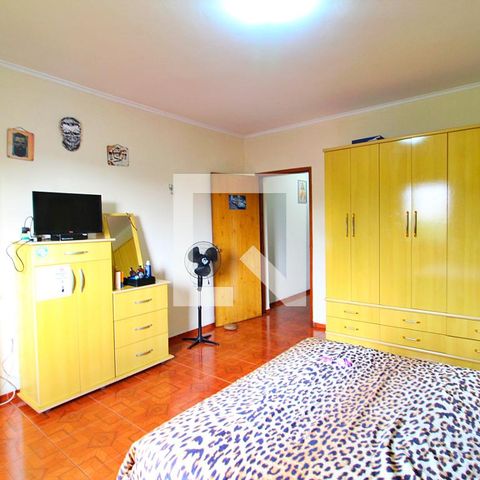 Casa à venda com 148m², 4 quartos e 5 vagasQuarto 2