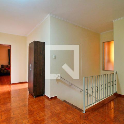 Casa à venda com 148m², 4 quartos e 5 vagasHall