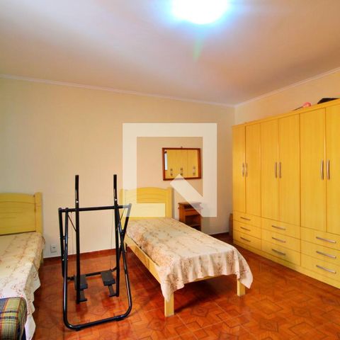Casa à venda com 148m², 4 quartos e 5 vagasQuarto 3