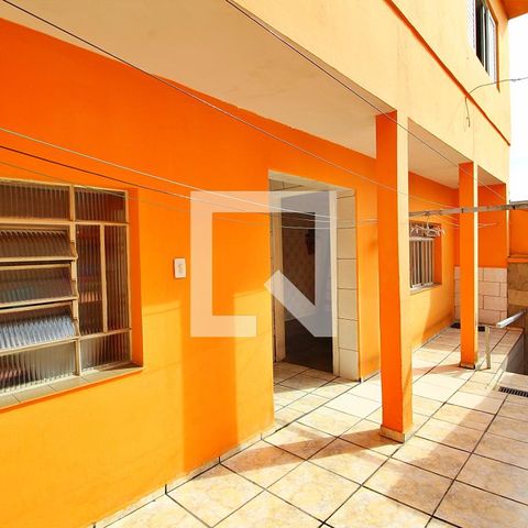 Casa à venda com 148m², 4 quartos e 5 vagasQuintal