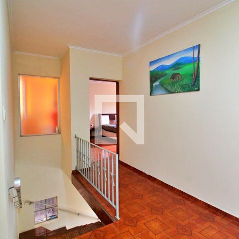 Casa à venda com 148m², 4 quartos e 5 vagasHall