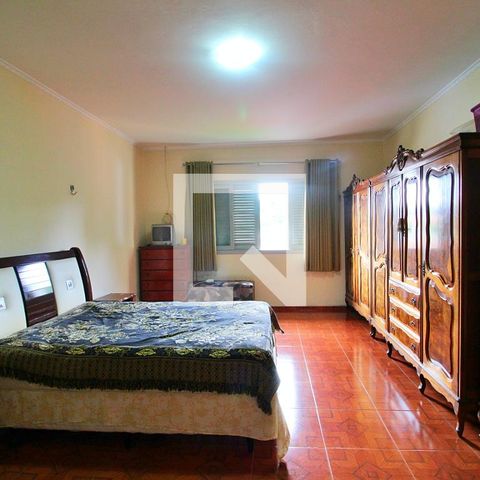 Casa à venda com 148m², 4 quartos e 5 vagasQuarto Suíte