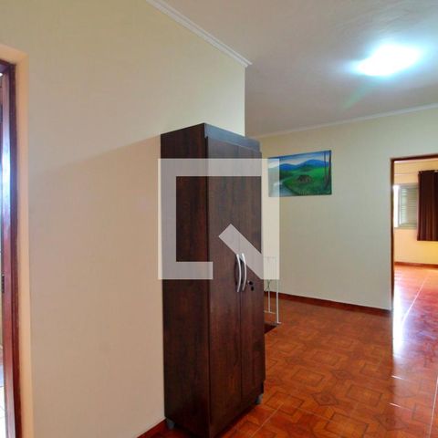 Casa à venda com 148m², 4 quartos e 5 vagasHall