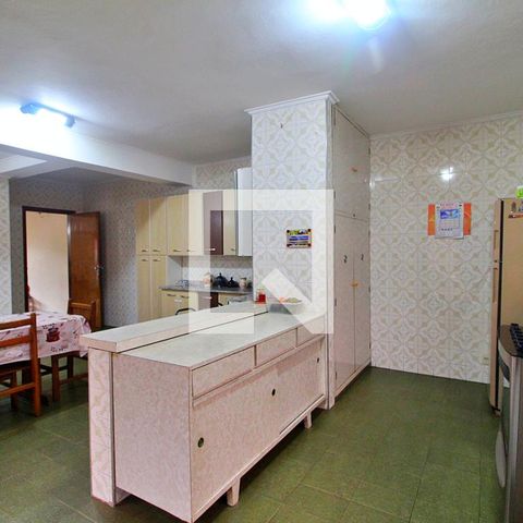 Casa à venda com 148m², 4 quartos e 5 vagasCozinha 1