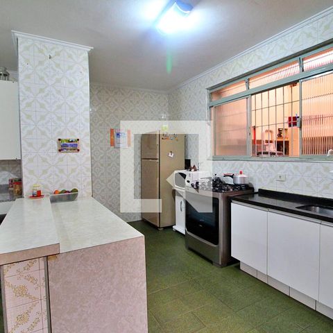 Casa à venda com 148m², 4 quartos e 5 vagasCozinha 1
