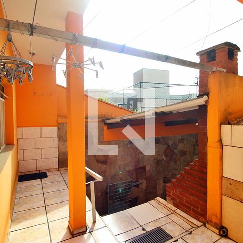 Casa à venda com 148m², 4 quartos e 5 vagasQuintal