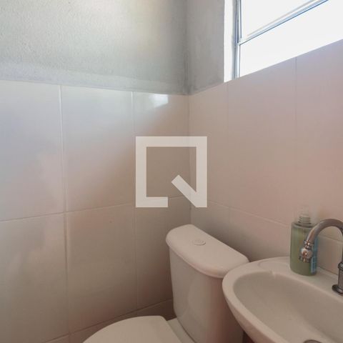 Casa à venda com 200m², 3 quartos e 2 vagas Casa à venda com 200m², 3 quartos e 2 vagasLavabo Salão de festas