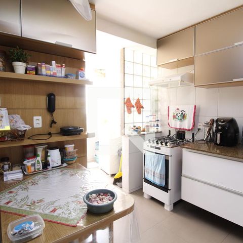 Apartamento à venda com 200m², 3 quartos e 2 vagasCozinha
