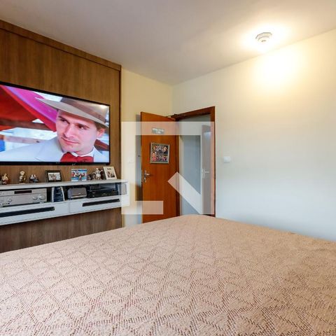 Casa à venda com 380m², 3 quartos e 3 vagas Casa à venda com 380m², 3 quartos e 3 vagasQuarto 3