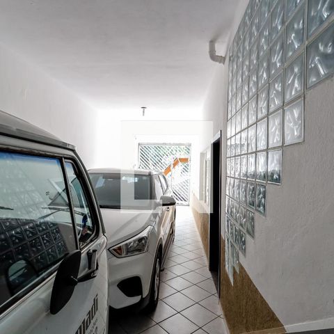 Casa à venda com 380m², 3 quartos e 3 vagas Casa à venda com 380m², 3 quartos e 3 vagasGaragem