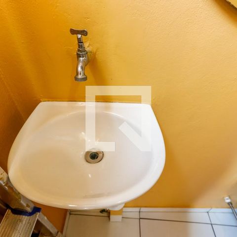 Casa à venda com 380m², 3 quartos e 3 vagas Casa à venda com 380m², 3 quartos e 3 vagasBanheiro da Churrasqueira