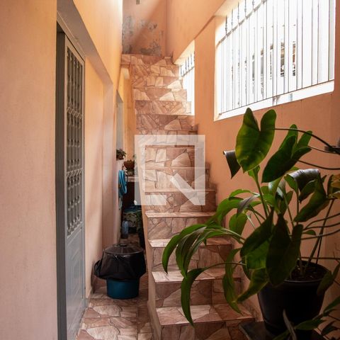 Casa à venda com 230m², 3 quartos e 2 vagasCorredor