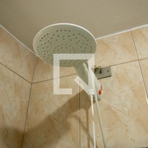 Casa à venda com 230m², 3 quartos e 2 vagasBanheiro do Quarto 1