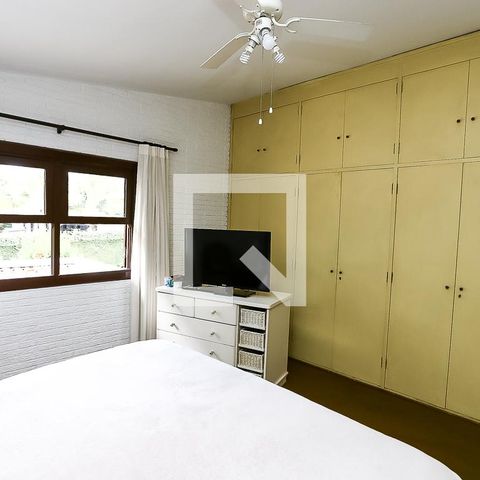 Casa para alugar com 240m², 4 quartos e 4 vagasQuarto 3