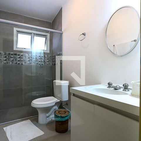 Casa para alugar com 240m², 4 quartos e 4 vagasBanheiro da Suíte