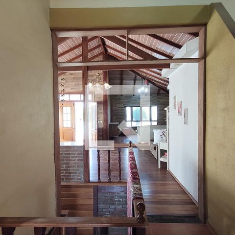 Casa à venda com 274m², 2 quartos e 4 vagasCorredor