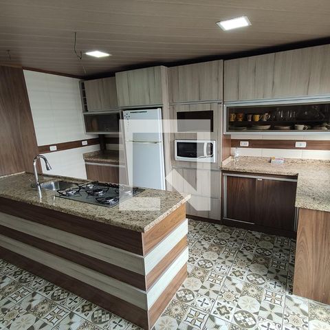 Casa à venda com 274m², 2 quartos e 4 vagasCozinha