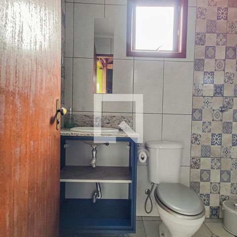 Casa à venda com 274m², 2 quartos e 4 vagasBanheiro 4