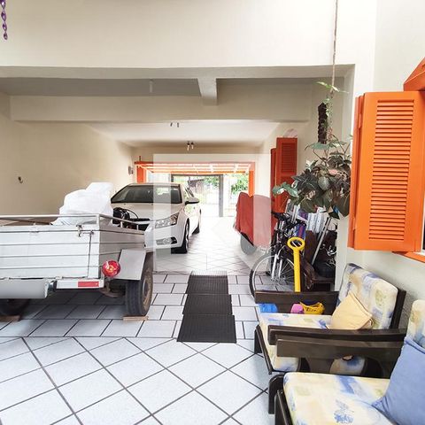 Casa à venda com 370m², 3 quartos e 2 vagasGaragem e espaço Gourmet